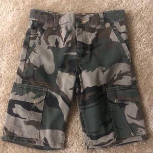 Wrangler Army fatigue shorts